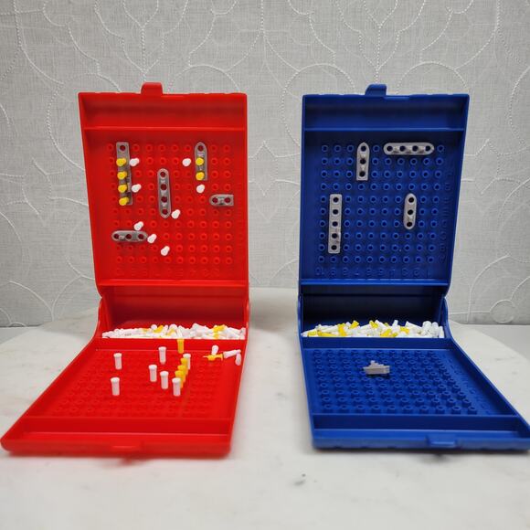 VTG Travel Battleship Board Game Complete Classic Strategy Milton Bradley 1984 - Picture 2 of 16